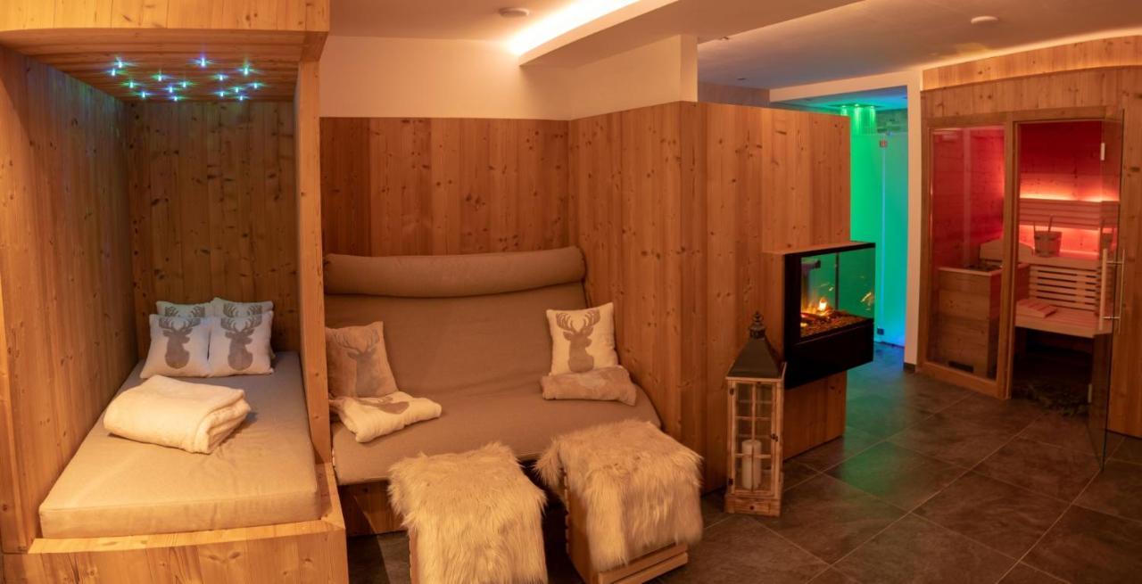 Residence Villa Artic Campitello di Fassa Eksteriør bilde
