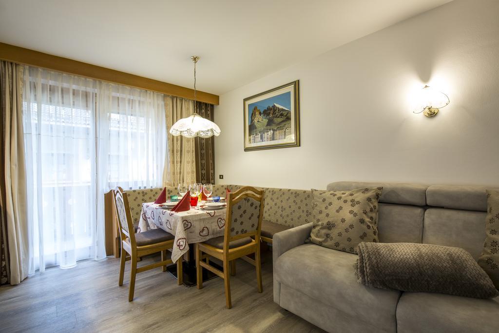 Residence Villa Artic Campitello di Fassa Eksteriør bilde