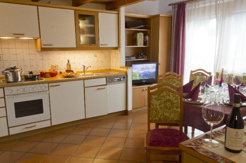 Residence Villa Artic Campitello di Fassa Eksteriør bilde