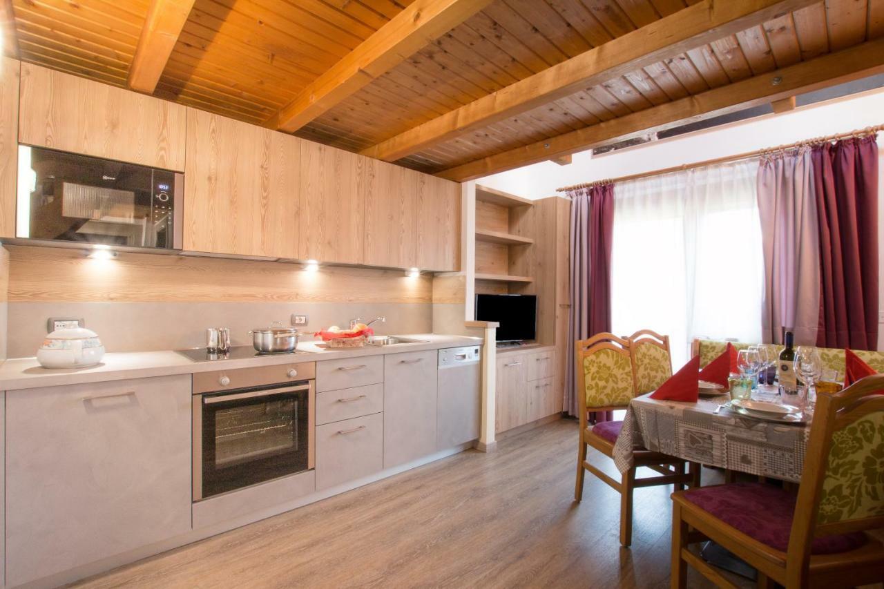Residence Villa Artic Campitello di Fassa Eksteriør bilde